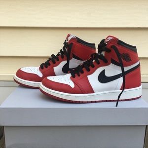 Nike Air Jordan Chicago 1 2013 size 6Y